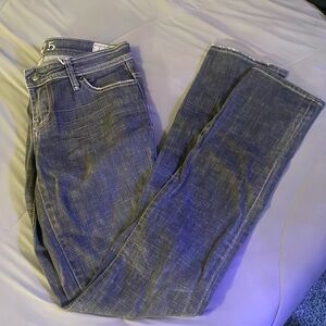 575 Denim jeans